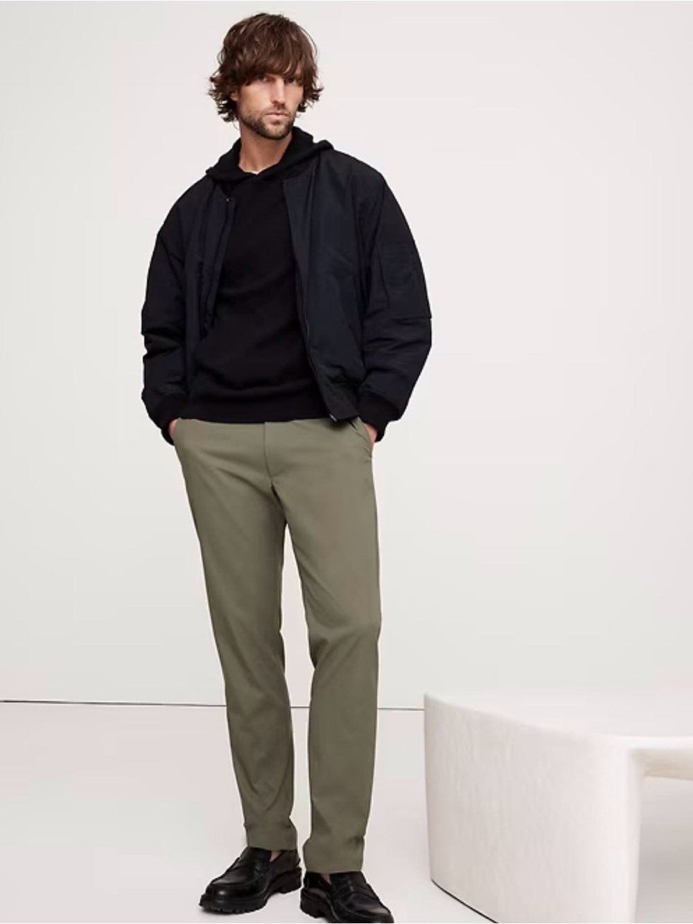 Men's Olive Athletic Slim Performance Pant